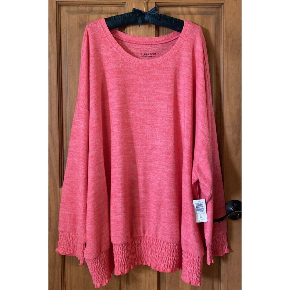 TORRID SWEATSHIRT SWEATER SUPER SOFT PLUSH TOPNEW